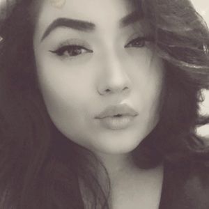 Meet your Posher, Meghan